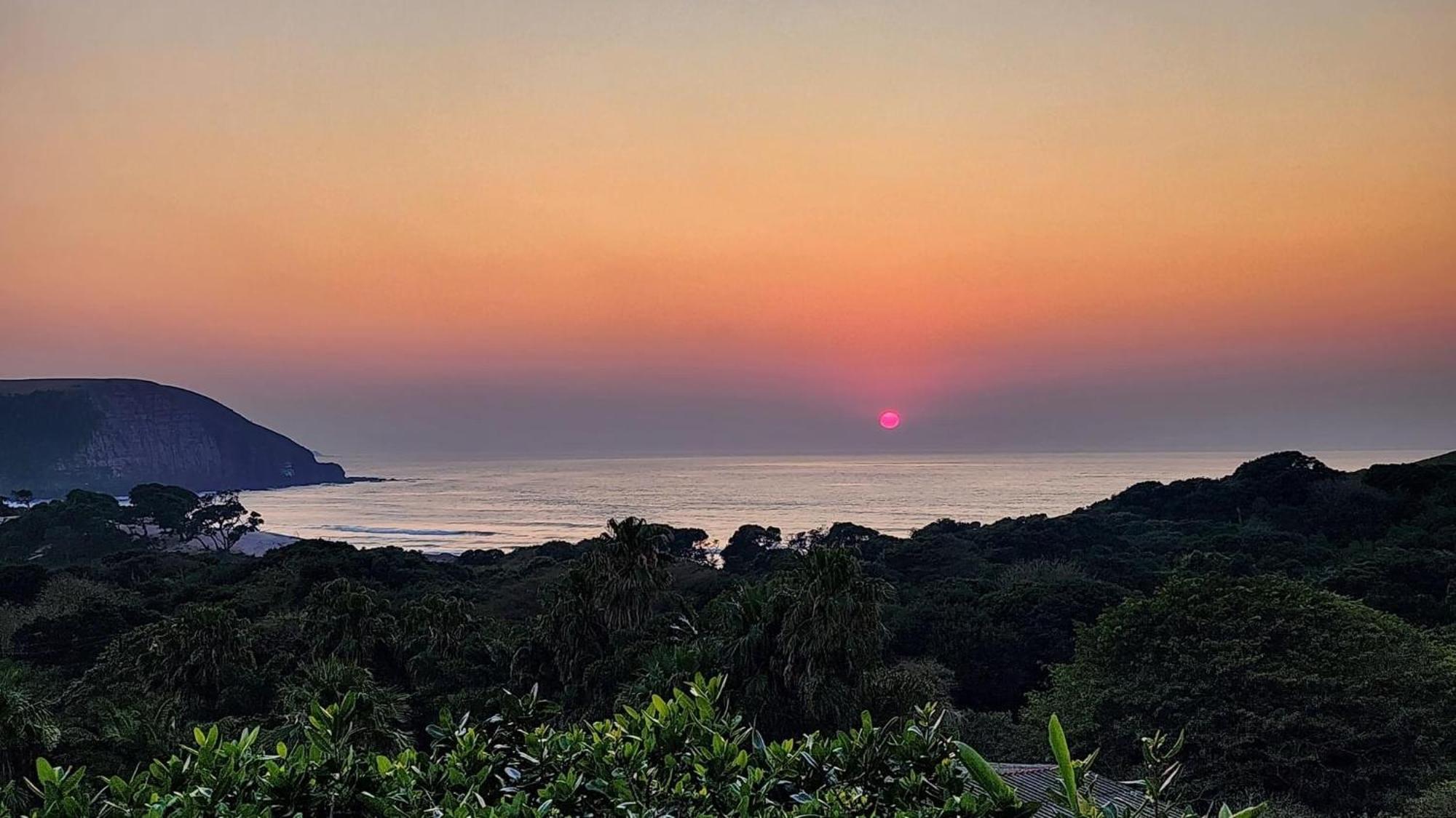 Coram Deo Saltywaves Double En-Suite Rooms With Sea Views Coffee Bay Buitenkant foto